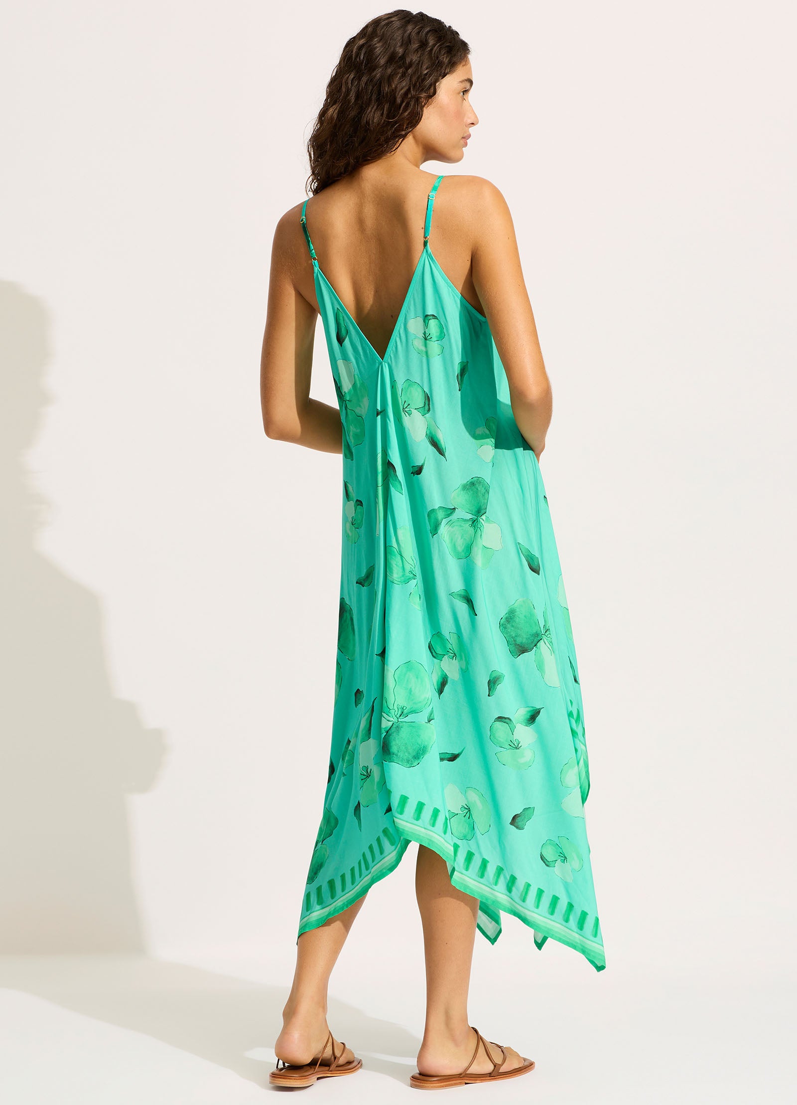 55376-DR_Jade_5.jpg?crop=