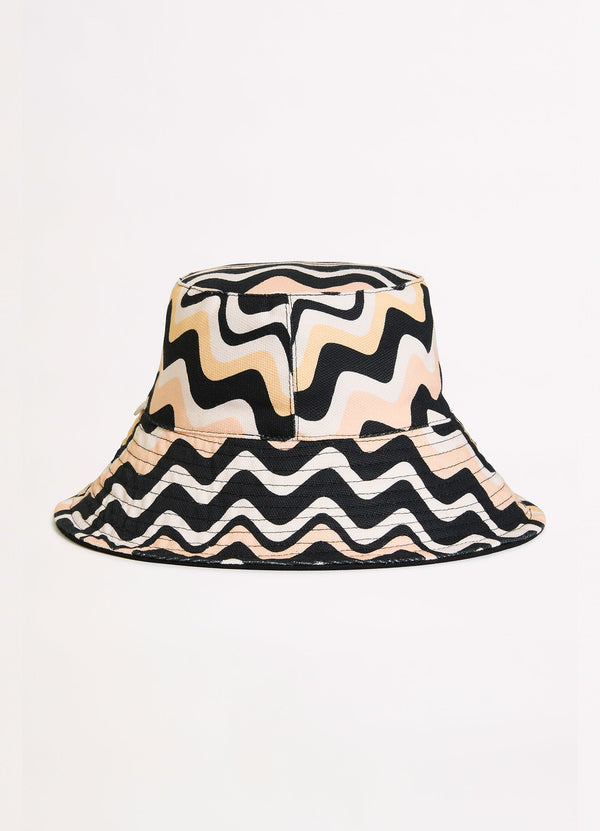 Neue Wave Reversible Buckethat - Black