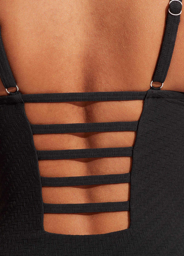 Willow DD One Piece - Black