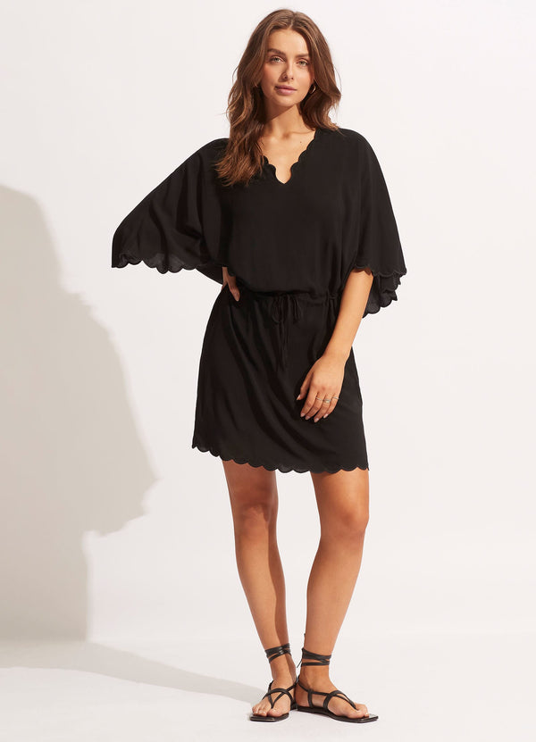 Gia Scallop Kaftan - Black