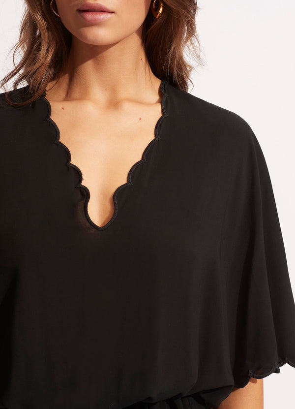 Gia Scallop Kaftan - Black